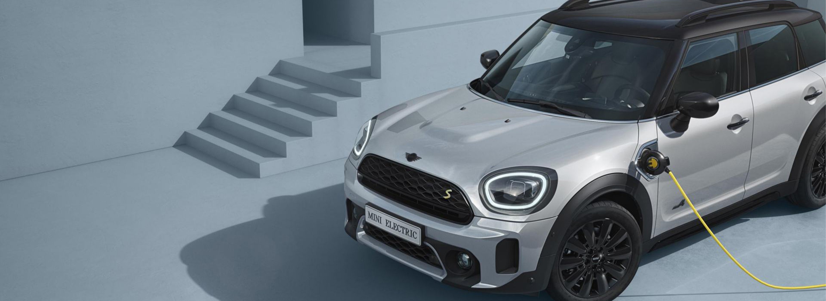 MINI CROSSOVER PHEV. MINI CROSSOVER PHEV.